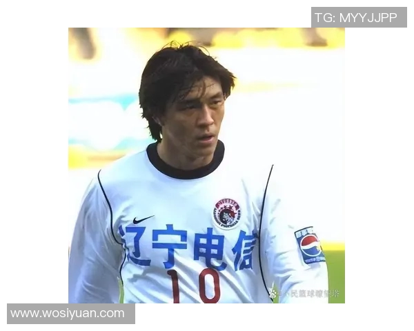 偏门足球明星揭秘那些不为人知的传奇球员故事与成就 偏门足球明星揭秘那些不为人知的传奇球员故事与成就