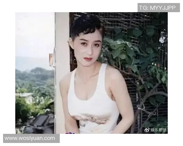 利智现役足球明星的身份揭秘及其在足球界的影响力分析 利智现役足球明星的身份揭秘及其在足球界的影响力分析